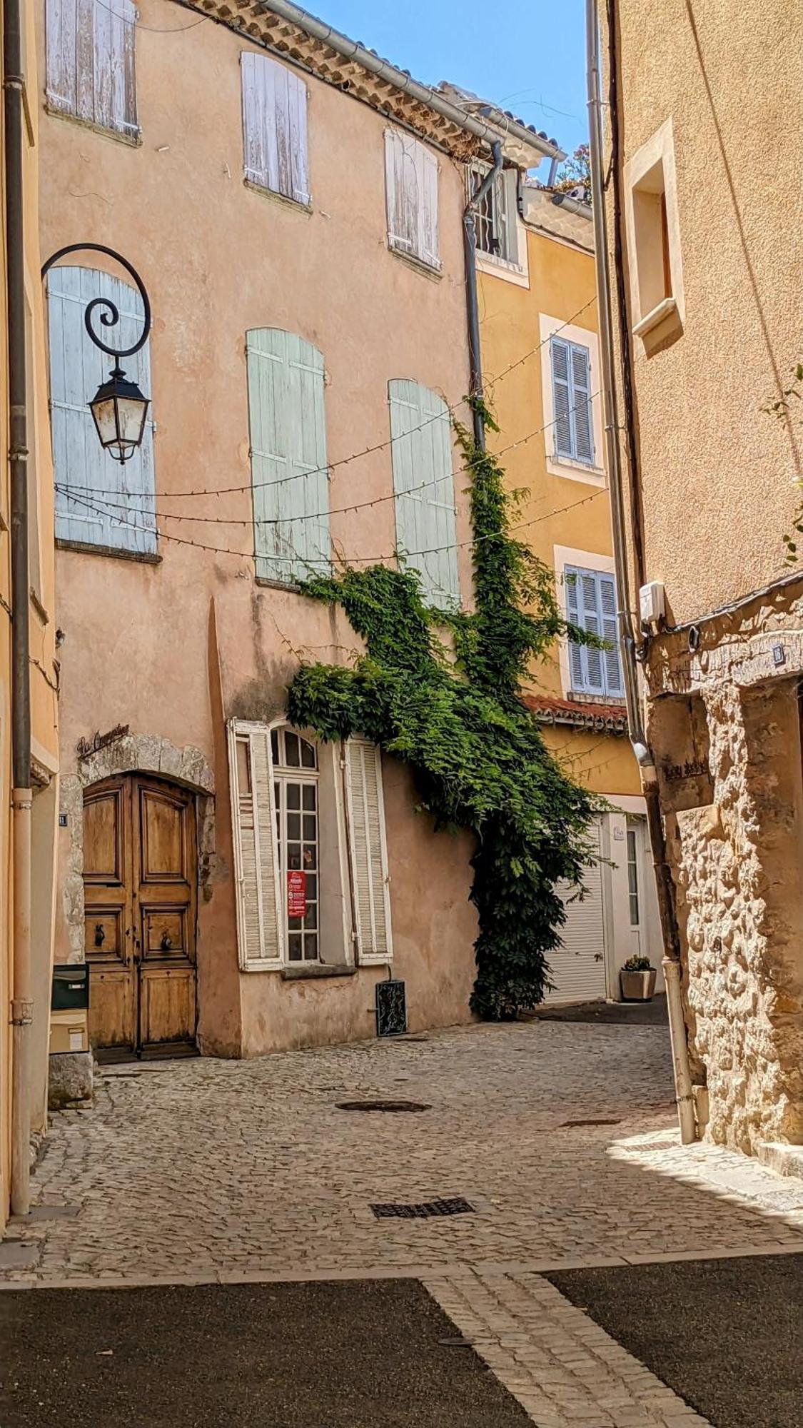 La Terrasse D'Olea, Au Coeur Du Village Бюи-ле-Баронь Экстерьер фото